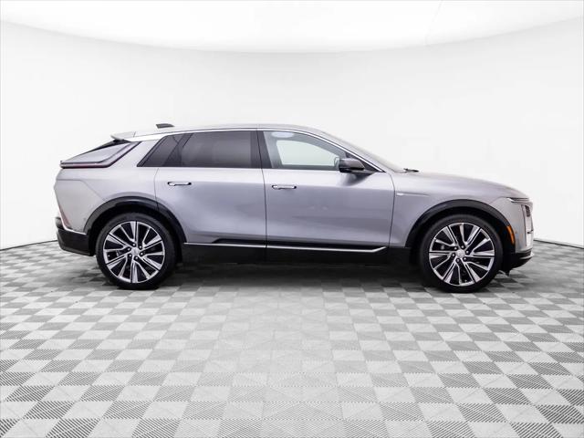 2025 Cadillac iQ Luxury 3 RWD