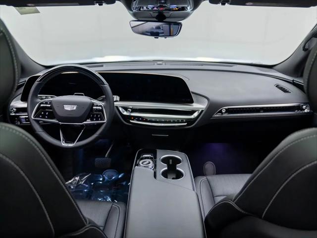 2025 Cadillac iQ Luxury 3 RWD