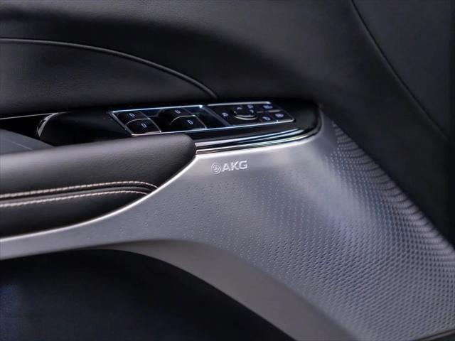 2025 Cadillac iQ Luxury 3 RWD