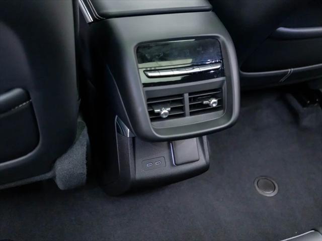 2025 Cadillac iQ Luxury 3 RWD