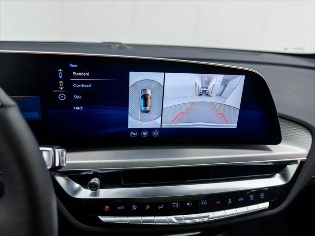 2025 Cadillac iQ Luxury 3 RWD