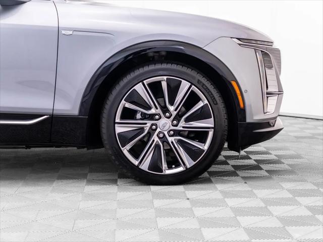 2025 Cadillac iQ Luxury 3 RWD
