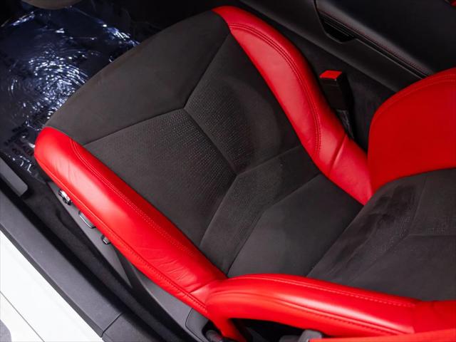 2020 Chevrolet Corvette Stingray RWD Coupe 3LT