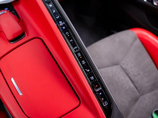 2020 Chevrolet Corvette Stingray RWD Coupe 3LT