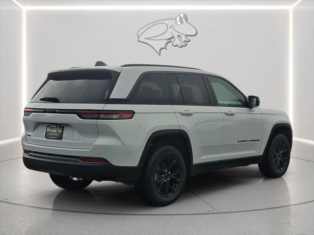 2026 Jeep Grand Cherokee GRAND CHEROKEE LAREDO ALTITUDE 4X4 2026 Jeep Grand Cherokee GRAND CHEROKEE LAREDO ALTITUDE 4X4