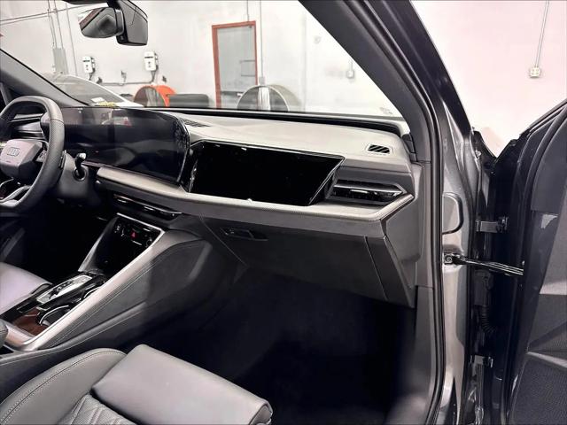 2026 Audi SQ5 Premium Plus TFSI quattro S tronic