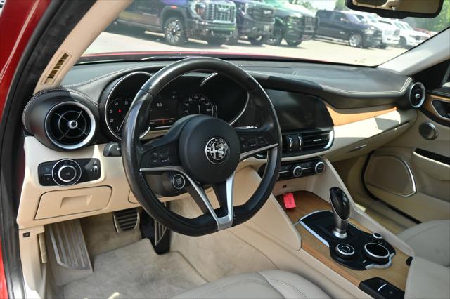 2017 Alfa Romeo Giulia Ti RWD