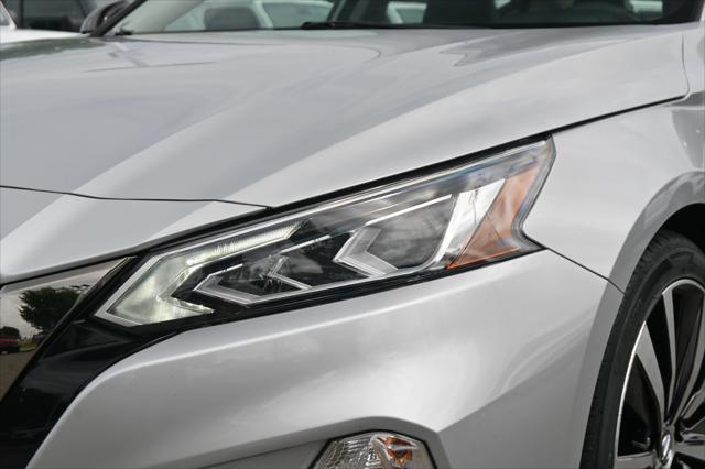 2022 Nissan Altima SR FWD