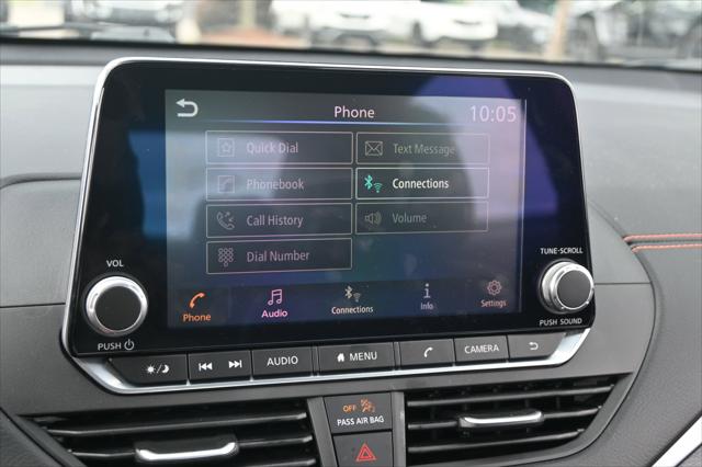 2022 Nissan Altima SR FWD
