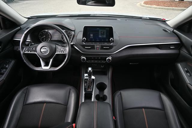 2022 Nissan Altima SR FWD