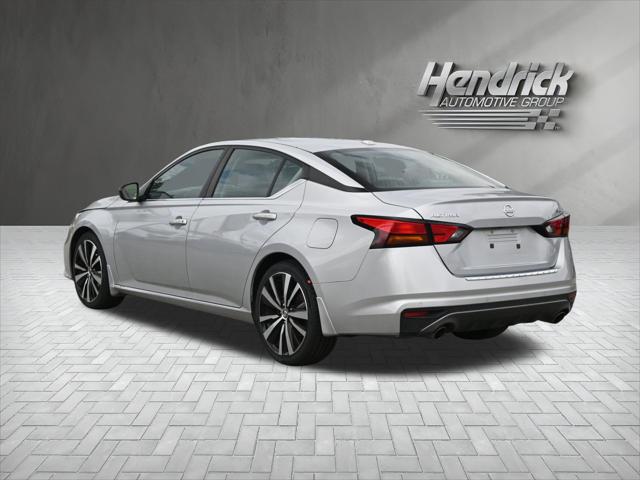 2022 Nissan Altima SR FWD