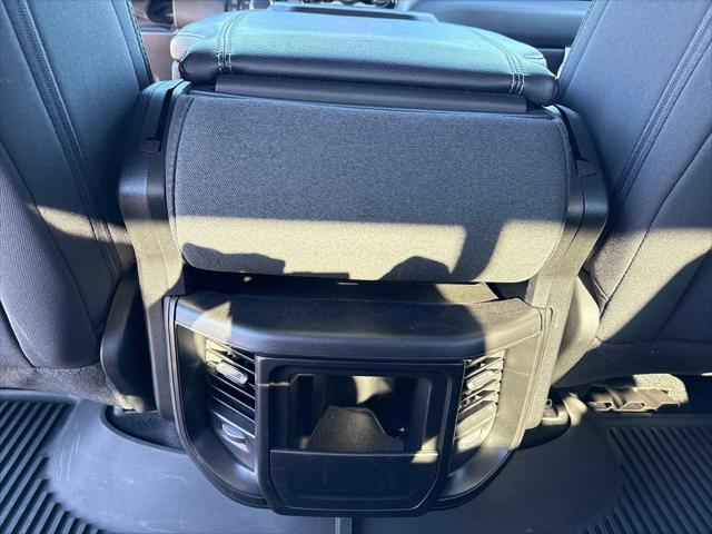 2025 Ram 1500 Big Horn Crew Cab 4x4 5'7" Box