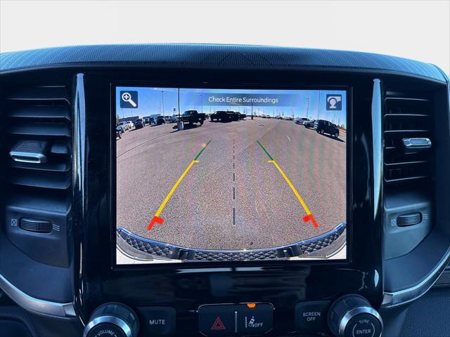 2025 Ram 1500 Big Horn Crew Cab 4x4 5'7" Box