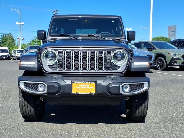 2025 Jeep Wrangler 4-Door Sahara 4x4