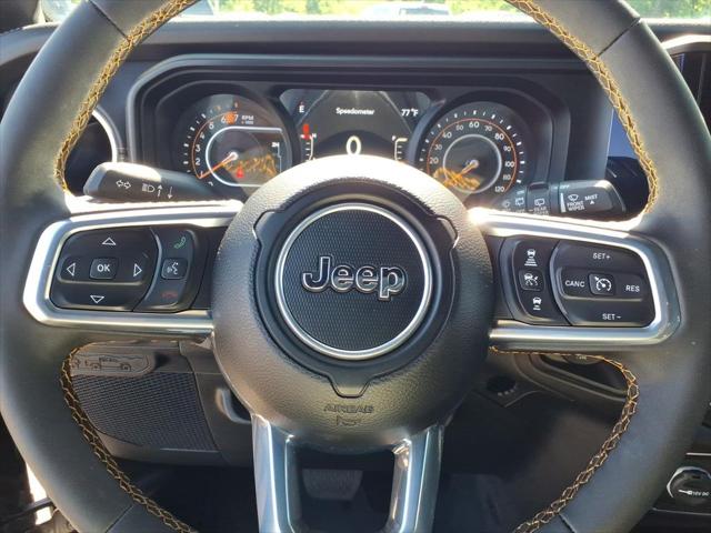 2025 Jeep Wrangler 4-Door Sahara 4x4