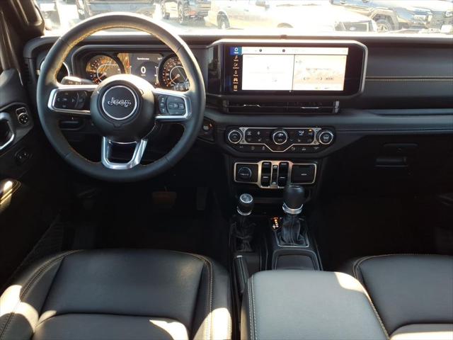 2025 Jeep Wrangler 4-Door Sahara 4x4