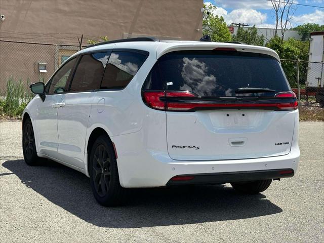2025 Chrysler Pacifica Limited