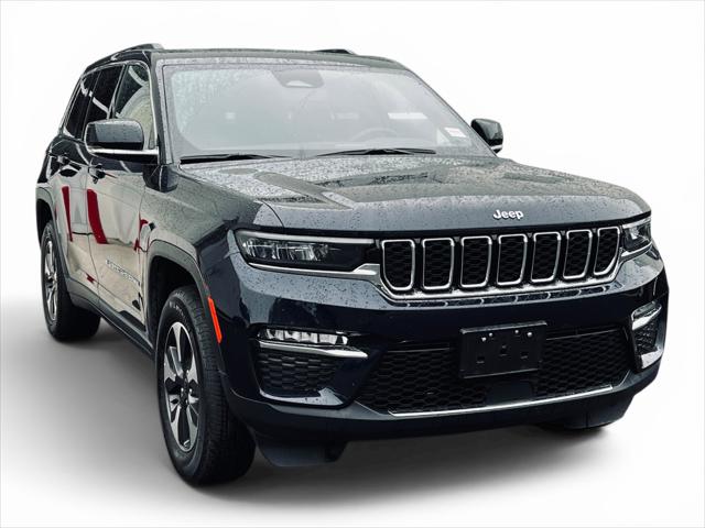 2024 Jeep Grand Cherokee Unknown