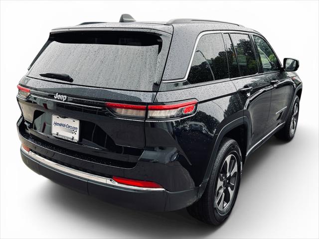 2024 Jeep Grand Cherokee Unknown