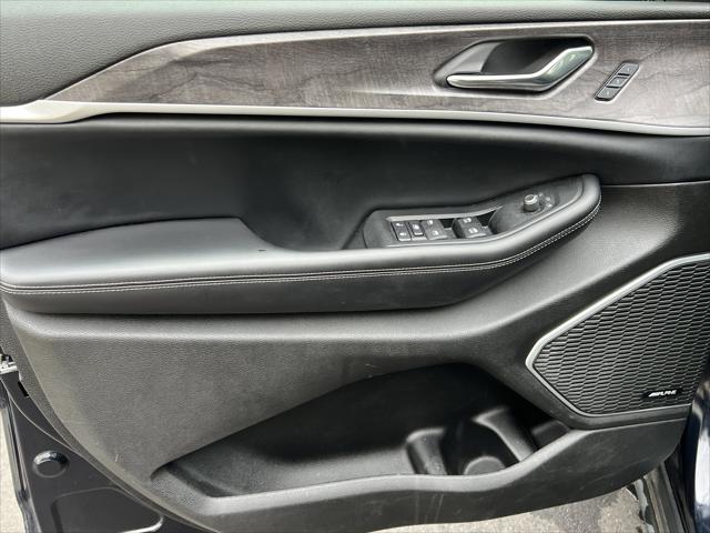 2024 Jeep Grand Cherokee Unknown