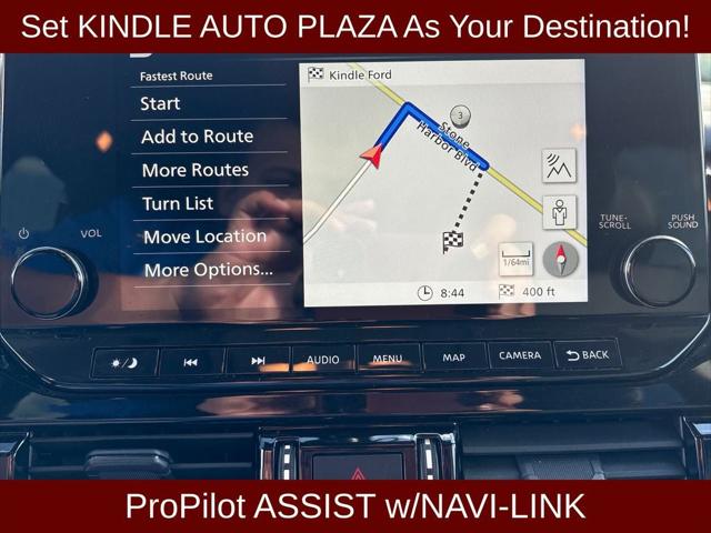 2023 Nissan Pathfinder SL 4WD