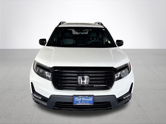 2025 Honda Passport AWD Black