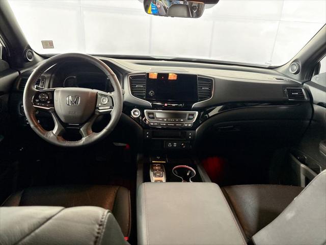2025 Honda Passport AWD Black