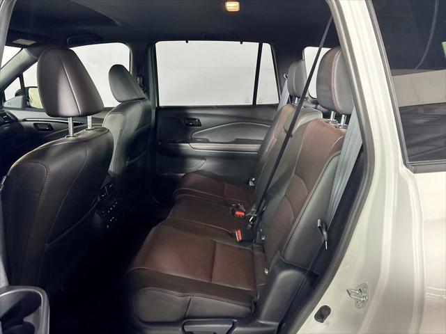 2025 Honda Passport AWD Black