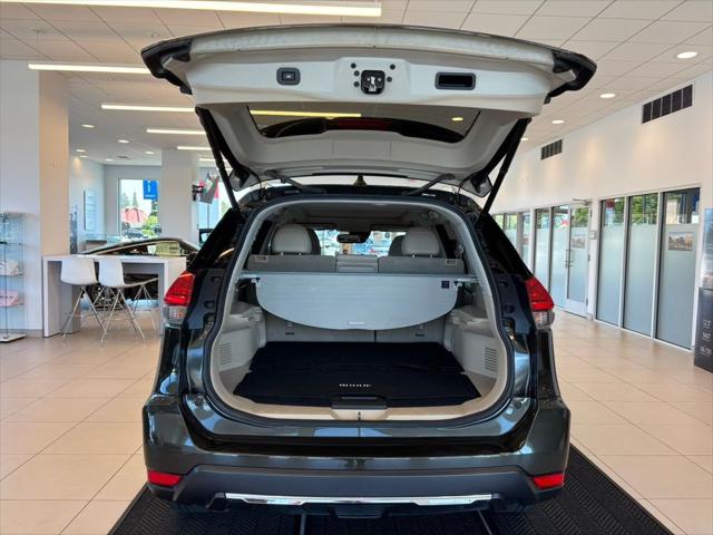 2017 Nissan Rogue SL