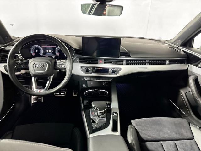 2023 Audi A4 Premium Plus 45 TFSI S line quattro S tronic