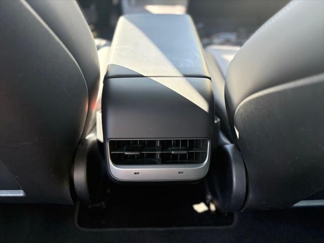 2022 Tesla Model 3 Long Range Dual Motor All-Wheel Drive