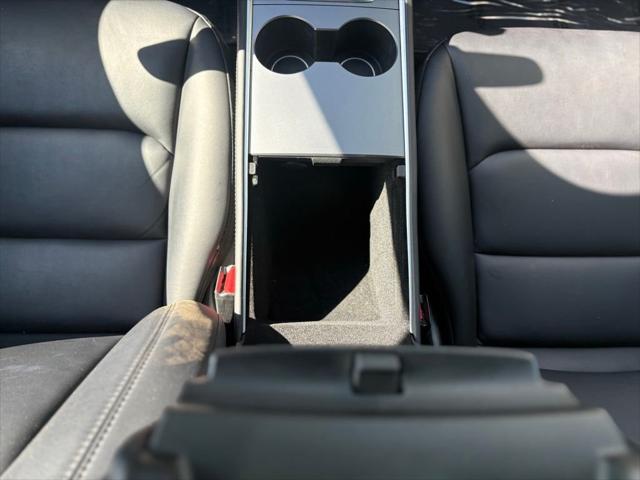 2022 Tesla Model 3 Long Range Dual Motor All-Wheel Drive
