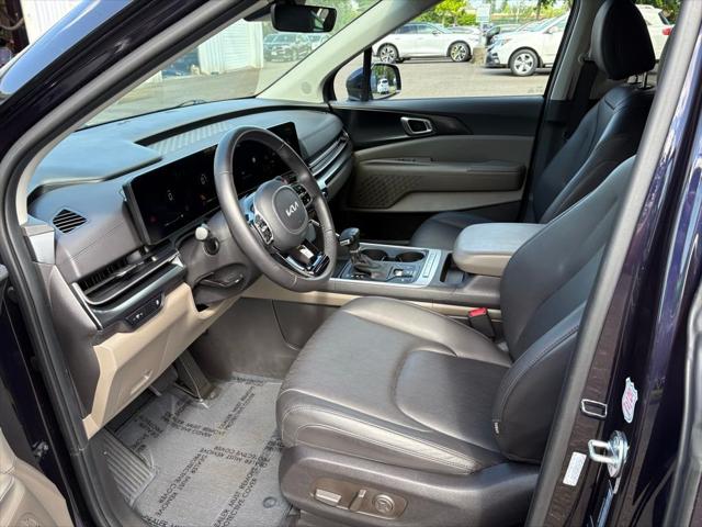 2025 Kia Carnival MPV LXS