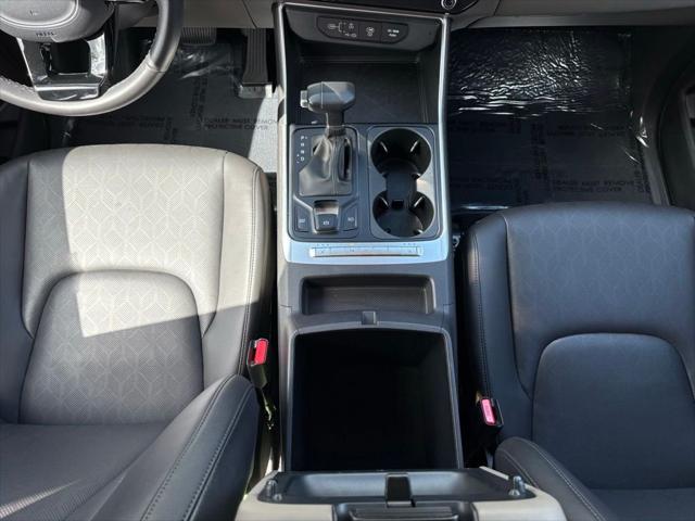 2025 Kia Carnival MPV LXS