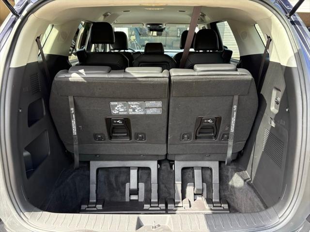 2025 Kia Carnival MPV LXS