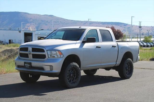 2017 Ram 1500 Express Crew Cab 4x4 5'7" Box