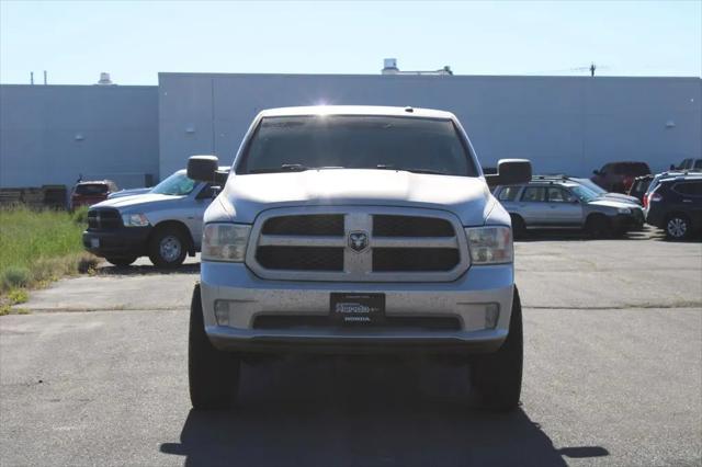 2017 Ram 1500 Express Crew Cab 4x4 5'7" Box