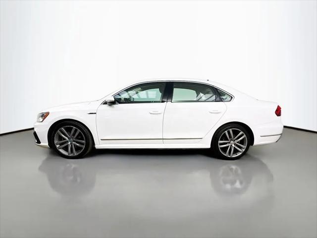 2017 Volkswagen Passat 1.8T R-Line