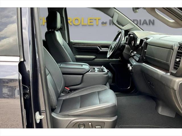 2024 GMC Sierra 1500 2WD Crew Cab Short Box SLT