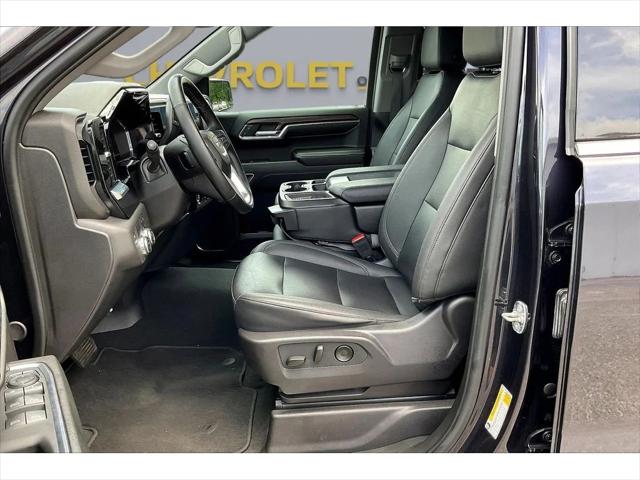 2024 GMC Sierra 1500 2WD Crew Cab Short Box SLT
