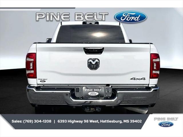 2022 Ram 2500 Tradesman Crew Cab 4x4 6'4" Box