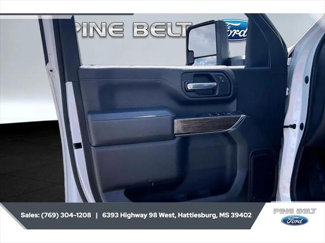 2020 Chevrolet Silverado 2500HD 4WD Crew Cab Long Bed LT