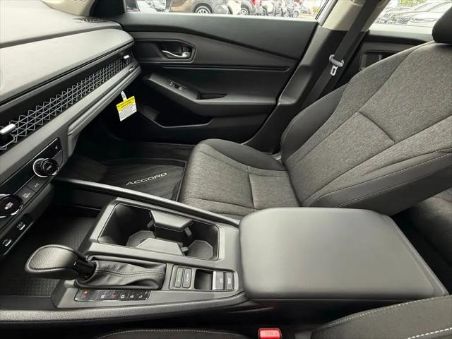 2025 Honda Accord Sedan SE