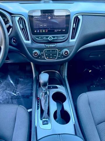 2022 Chevrolet Malibu FWD LT