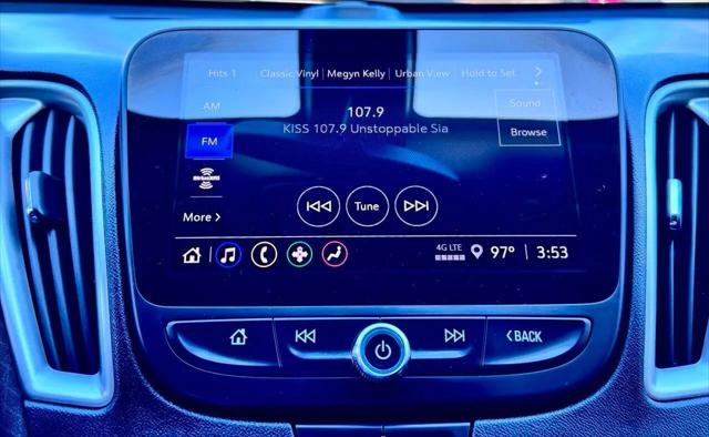 2022 Chevrolet Malibu FWD LT