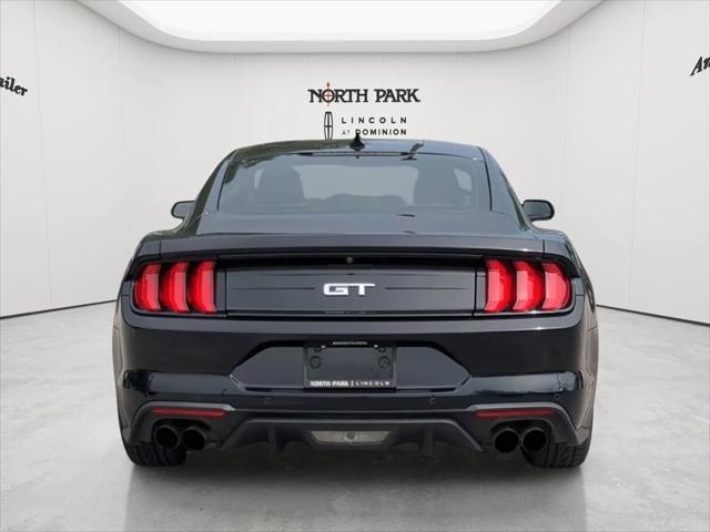 2022 Ford Mustang GT Premium Fastback