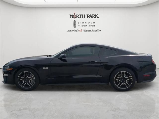 2022 Ford Mustang GT Premium Fastback