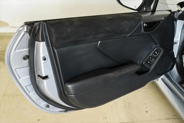 2023 Toyota GR86 Premium