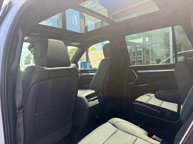2026 Cadillac Escalade Sport