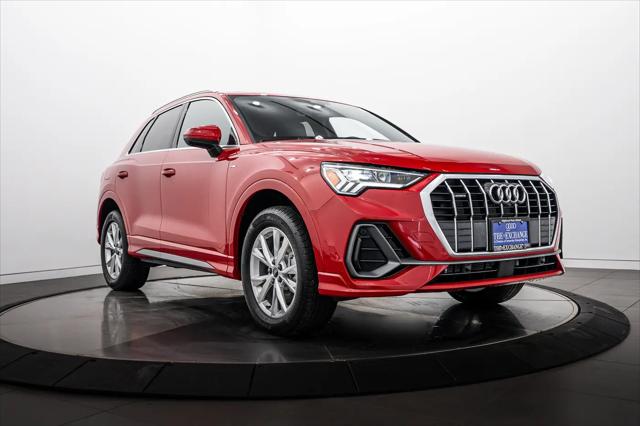 2025 Audi Q3 Premium 45 TFSI S line quattro Tiptronic for sale in Highland Park, IL